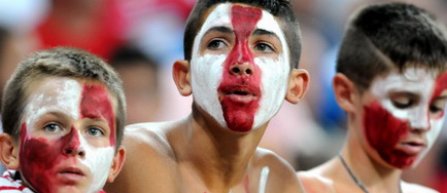 Dinamo ofera femeilor si copiilor sub 14 ani acces gratuit la meciul cu Petrolul